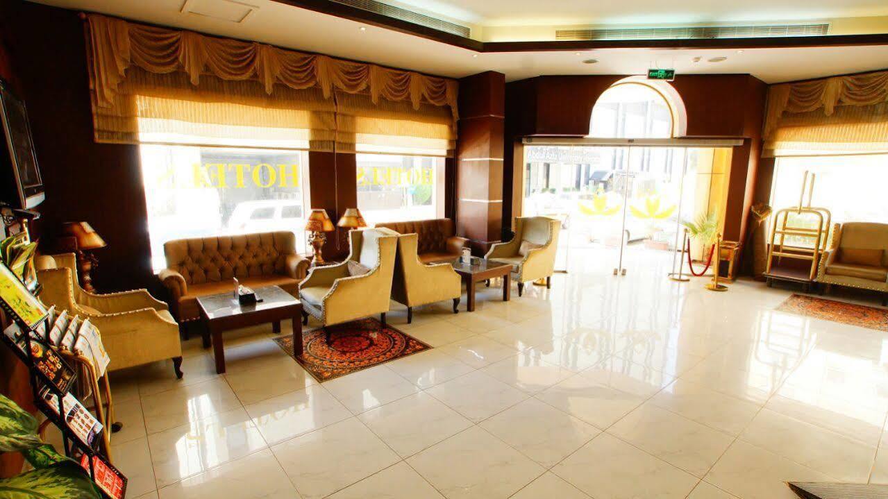 Al Muhaidb King Abdul Aziz - Al Malaz Riyadh Exterior photo
